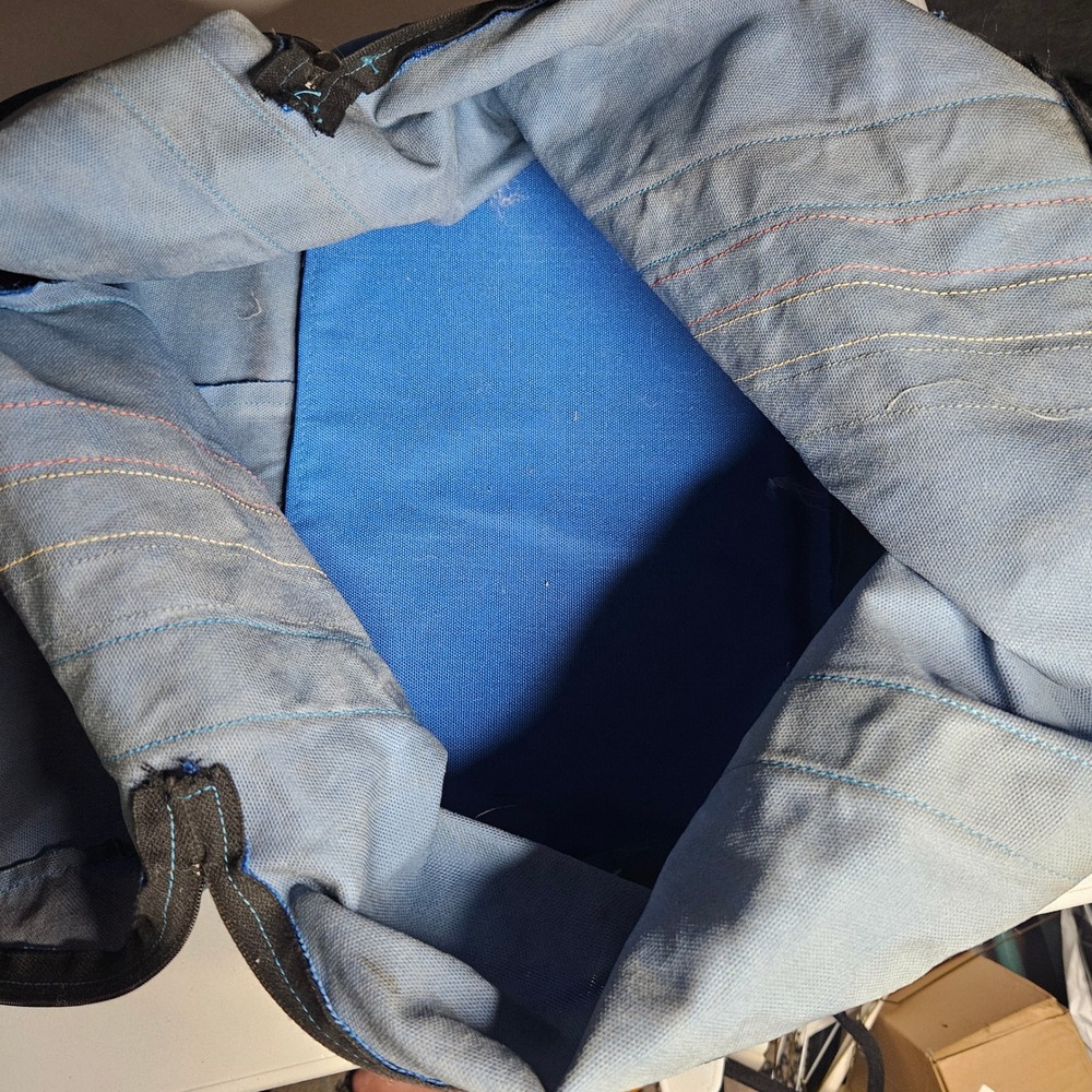 Vintage 80s Rainbow Stripe Canvas Duffel Bag Blue Retro Gym Travel Weekender - Picture 6 of 8